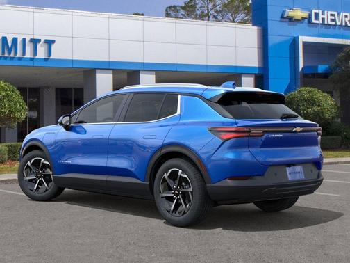 2026 Chevrolet Equinox EV LT 2