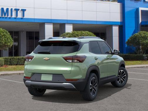 Green 2026 Chevrolet Trailblazer LT