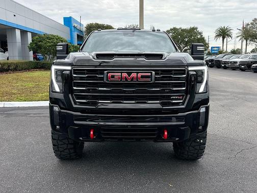 2024 GMC Sierra 2500 AT4