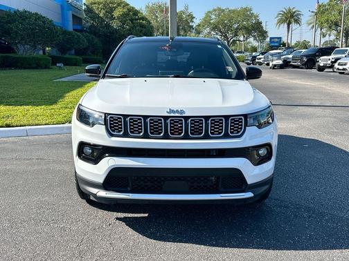 Bright White Clearcoat 2025 Jeep Compass Limited