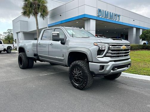 Sterling Gray Metallic 2026 Chevrolet Silverado 3500 High Country