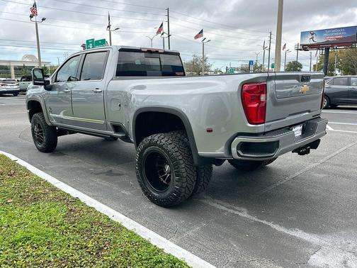 Sterling Gray Metallic 2026 Chevrolet Silverado 3500 High Country