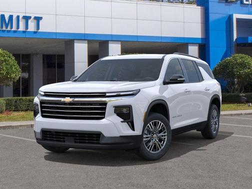 Polar White 2026 Chevrolet Traverse LT