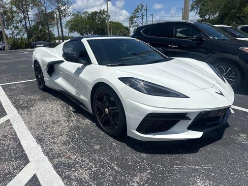 Arctic White 2026 Chevrolet Corvette Stingray w/2LT