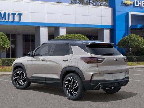 White Sand 2026 Chevrolet Trailblazer RS