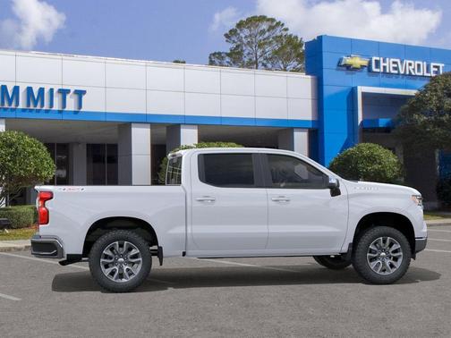 Summit White 2026 Chevrolet Silverado 1500 LT