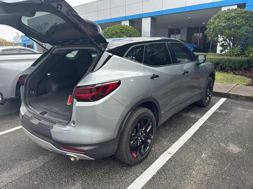 2025 Chevrolet Blazer LT