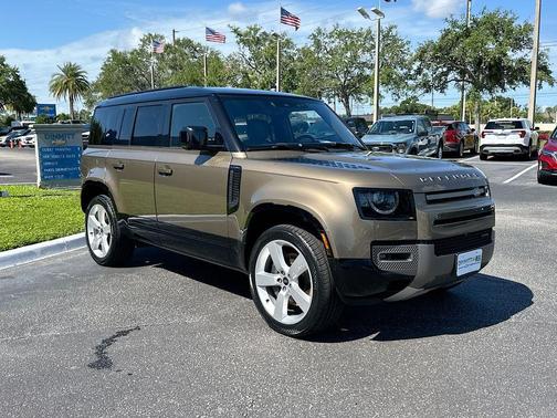 2022 Land Rover Defender 110 X-Dynamic HSE
