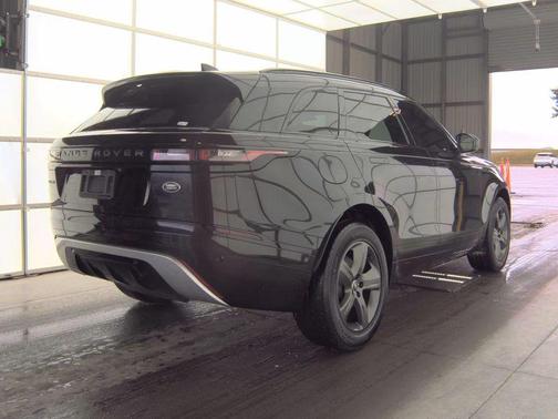 Santorini Black 2022 Land Rover Range Rover Velar R-Dynamic S