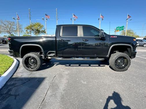 2021 Chevrolet Silverado 2500 LTZ