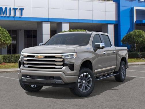 White Sand 2026 Chevrolet Silverado 1500 High Country