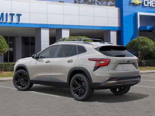 White Sand 2026 Chevrolet Trax ACTIV