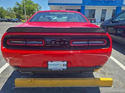 Torred Clearcoat 2023 Dodge Challenger SXT