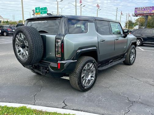 2024 GMC HUMMER EV SUV 3X