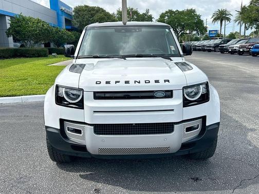Fuji White 2023 Land Rover Defender 110 S