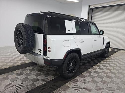 Fuji White 2023 Land Rover Defender 110 S