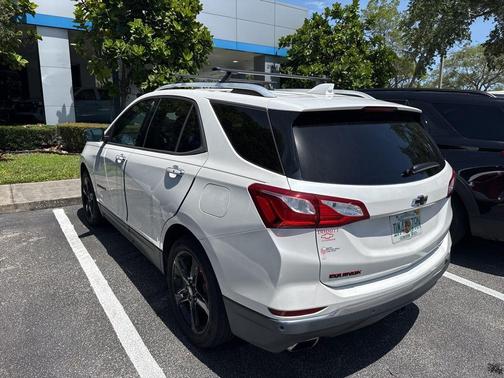 Iridescent Pearl Tricoat 2019 Chevrolet Equinox Premier w/2LZ