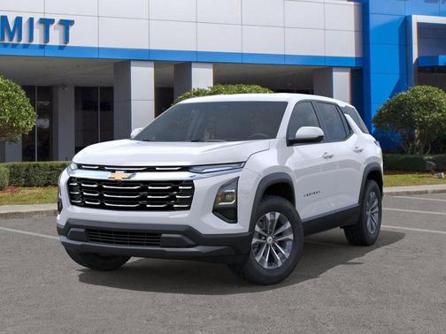 Summit White 2026 Chevrolet Equinox LT