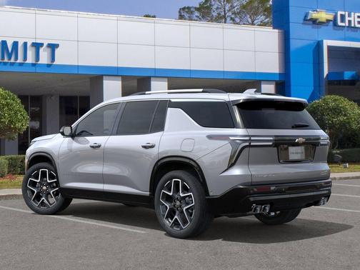 Sterling Gray Metallic 2026 Chevrolet Traverse High Country