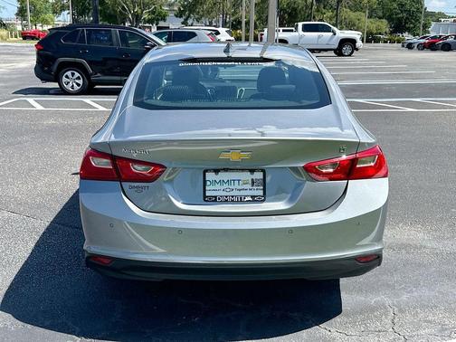 Sterling Gray Metallic 2024 Chevrolet Malibu LT