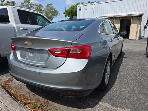 Sterling Gray Metallic 2024 Chevrolet Malibu LT