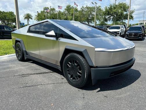 Silver 2024 Tesla Cybertruck Base