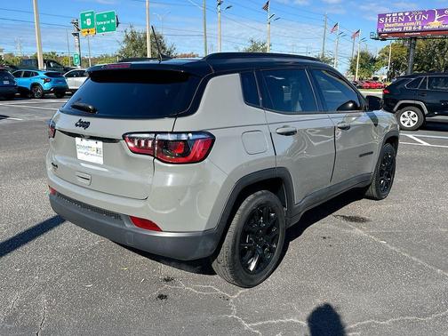 2023 Jeep Compass Altitude