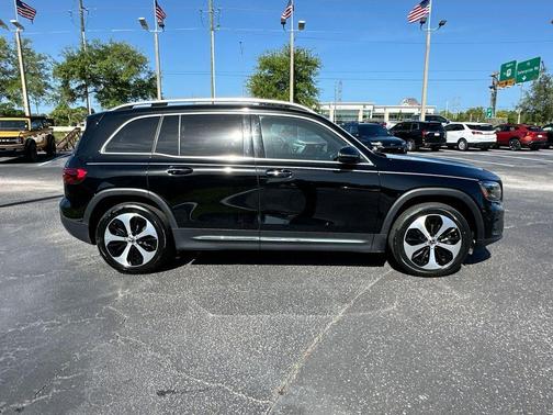 Midnight Black 2025 Mercedes-Benz GLB 250 Base 4MATIC