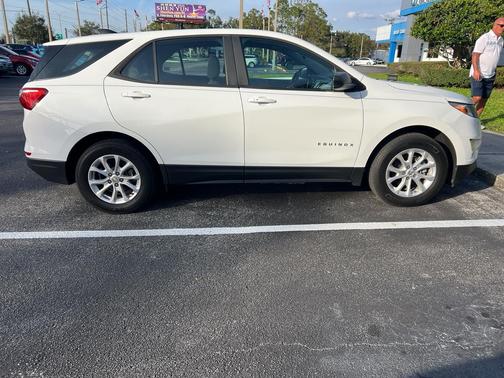 2020 Chevrolet Equinox LS