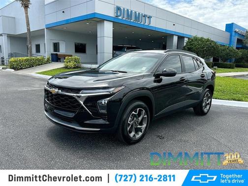 Mosaic Black Metallic 2024 Chevrolet Trax LT