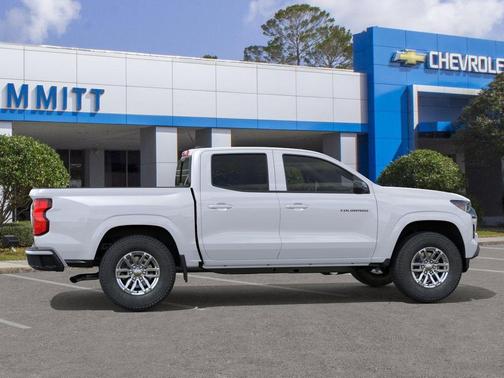 Summit White 2026 Chevrolet Colorado LT