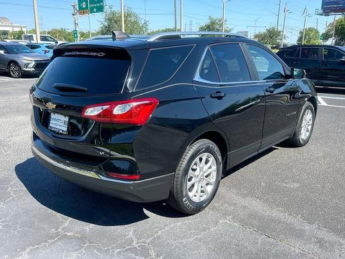 Mosaic Black Metallic 2021 Chevrolet Equinox 1LT