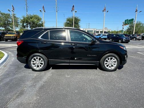 Mosaic Black Metallic 2021 Chevrolet Equinox 1LT