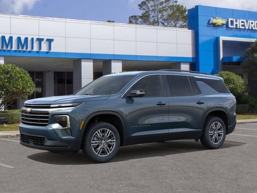 Lakeshore Blue Metallic 2026 Chevrolet Traverse LT