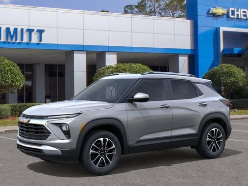 Sterling Gray Metallic 2026 Chevrolet Trailblazer LT