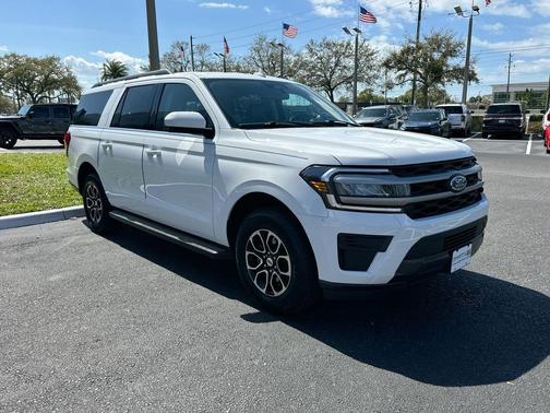 2024 Ford Expedition Max XLT
