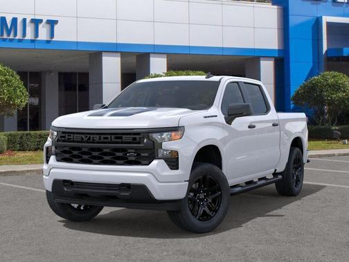 Summit White 2026 Chevrolet Silverado 1500 Custom