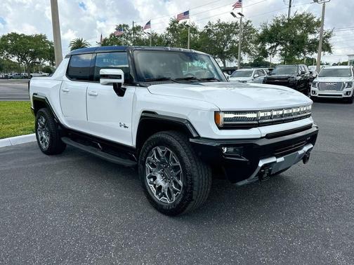 White 2025 GMC HUMMER EV Pickup 3X