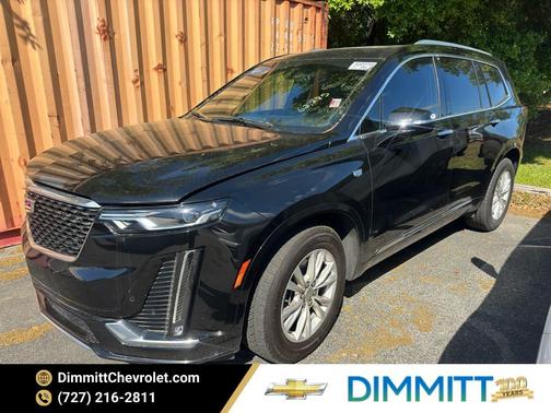 Stellar Black Metallic 2022 Cadillac XT6 Luxury FWD