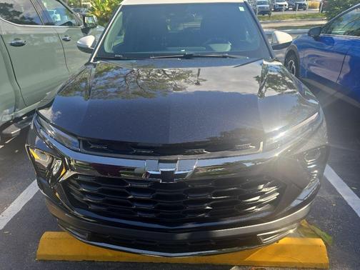 Mosaic Black Metallic 2024 Chevrolet Trailblazer ACTIV