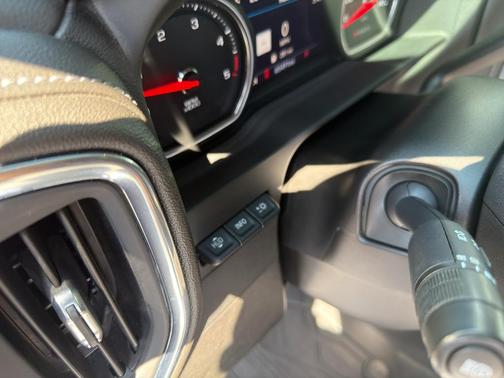 Iridescent Pearl Tricoat 2022 Chevrolet Silverado 3500 LTZ