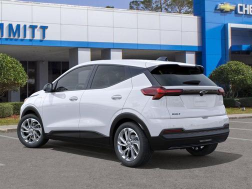 Summit White 2027 Chevrolet Bolt LT