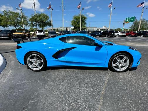 Rapid Blue 2023 Chevrolet Corvette Stingray w/2LT