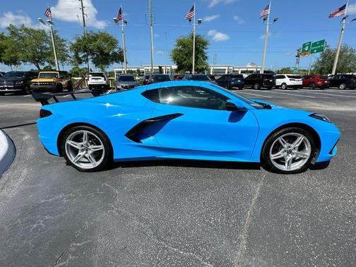 Rapid Blue 2023 Chevrolet Corvette Stingray w/2LT