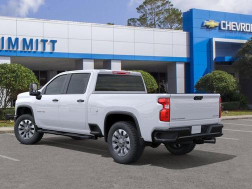 Summit White 2026 Chevrolet Silverado 2500 Custom