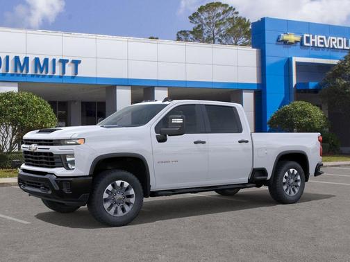 Summit White 2026 Chevrolet Silverado 2500 Custom