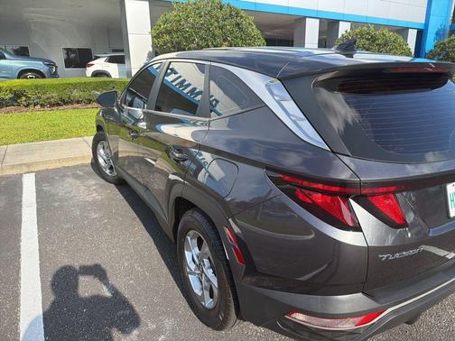 Portofino Gray 2022 Hyundai TUCSON SE