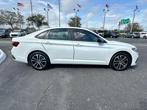 2025 Volkswagen Jetta 1.5T Sport