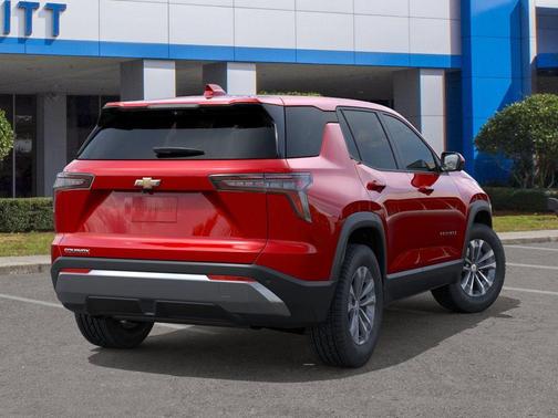 Radiant Red 2026 Chevrolet Equinox LT