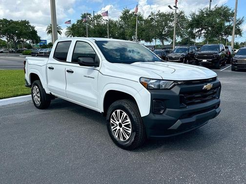 Summit White 2025 Chevrolet Colorado WT